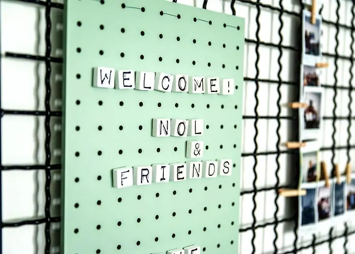 X 6 People Daire Tiran