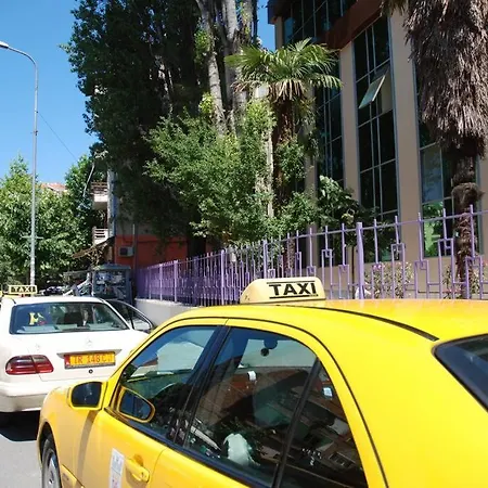 X 6 People Apartment Tirana