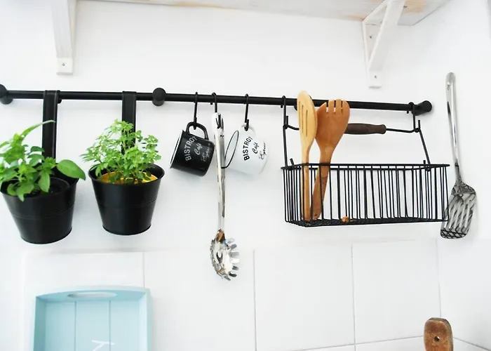 アパート X 6 People *