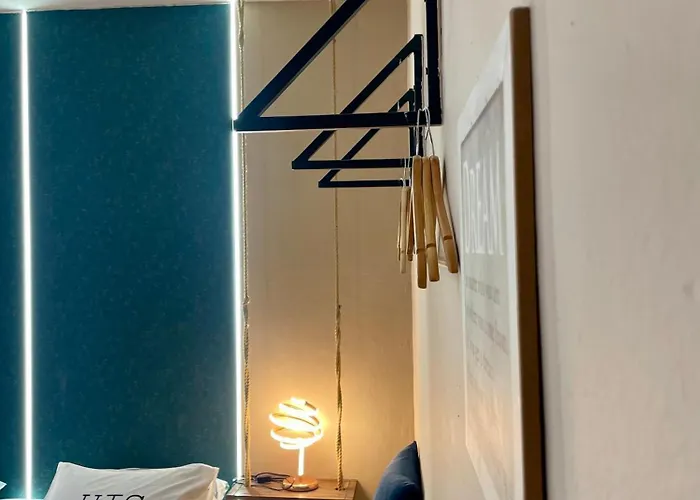 アパート X 6 People ティラナ